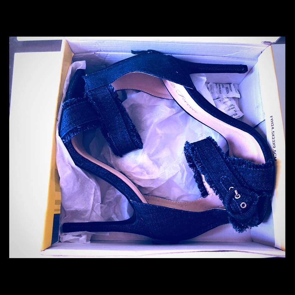 Sexy dark blue ankle strap